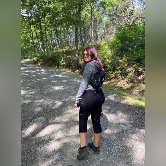 Meet the posher, - Picture 2 of 13